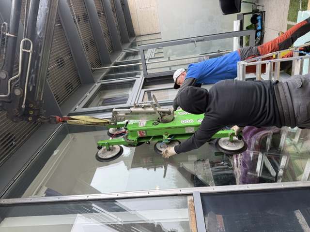 About Caterham Glazing